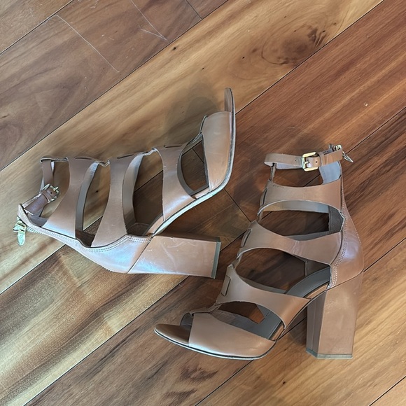 Sigerson Morrison caged heels - Picture 7 of 13